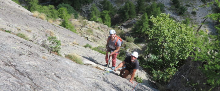 Sortie apprenante « initiation accompagnée aux Grandes Voies à Ailefroide »